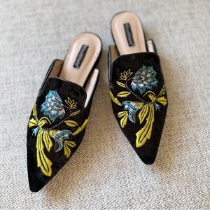 Embroidered Black Mules